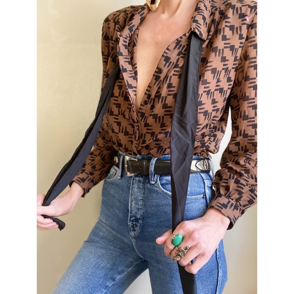 Vintage scarf blouse